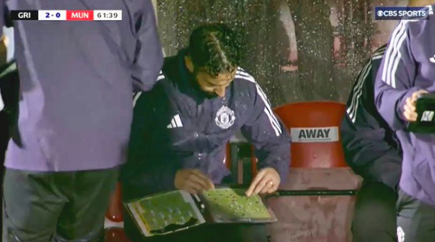 表现惨淡 表现惨淡