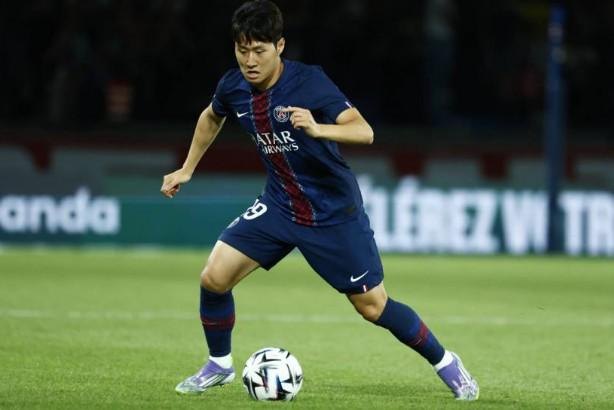 备在巴黎改, 度强硬 备在巴黎改, 度强硬