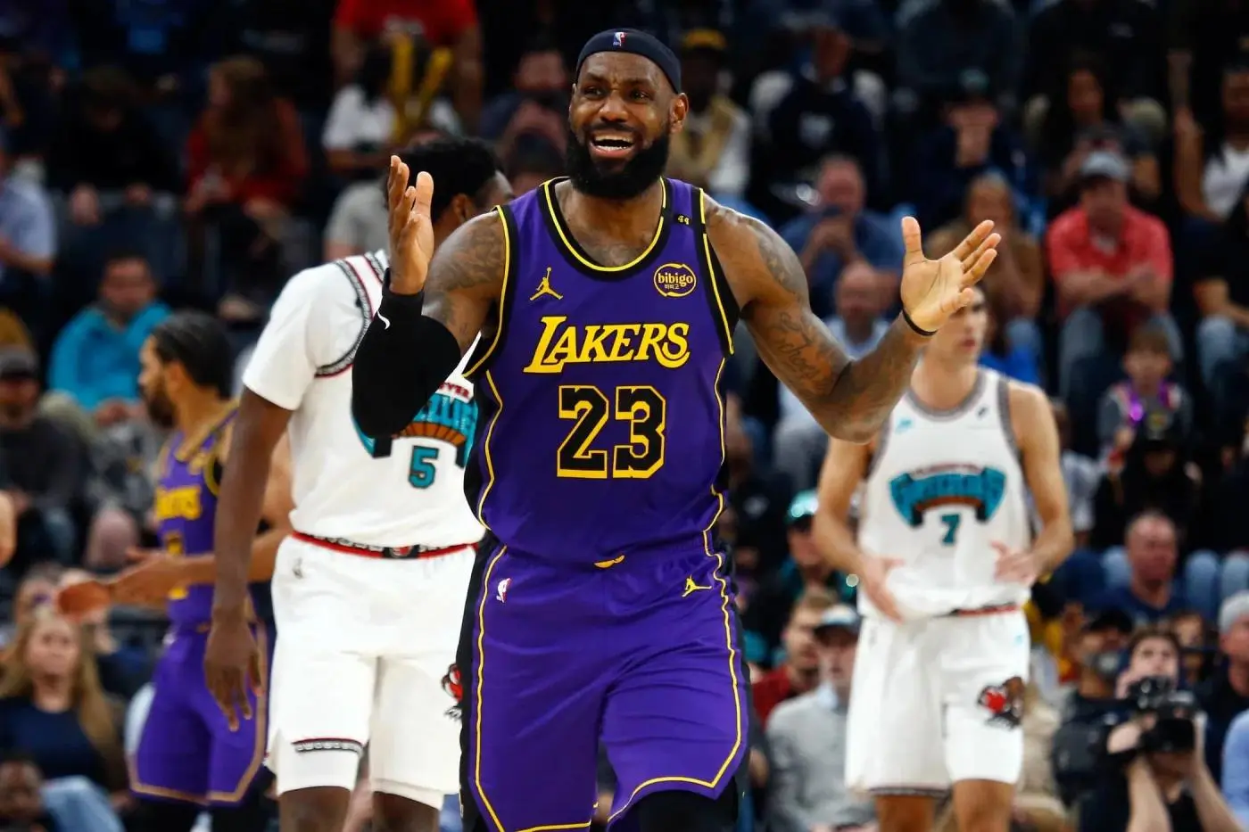 姆斯, Hr, 威金斯真来 姆斯, Hr, 威金斯真来