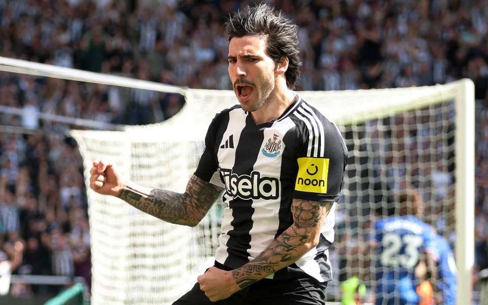 与托纳利谈, 育总监到位, 新合同将是 与托纳利谈, 育总监到位, 新合同将是