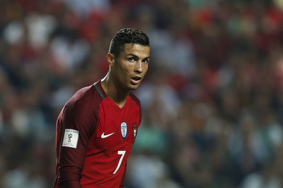 场次, 场均进球, 与效率难支 场次, 场均进球, 与效率难支